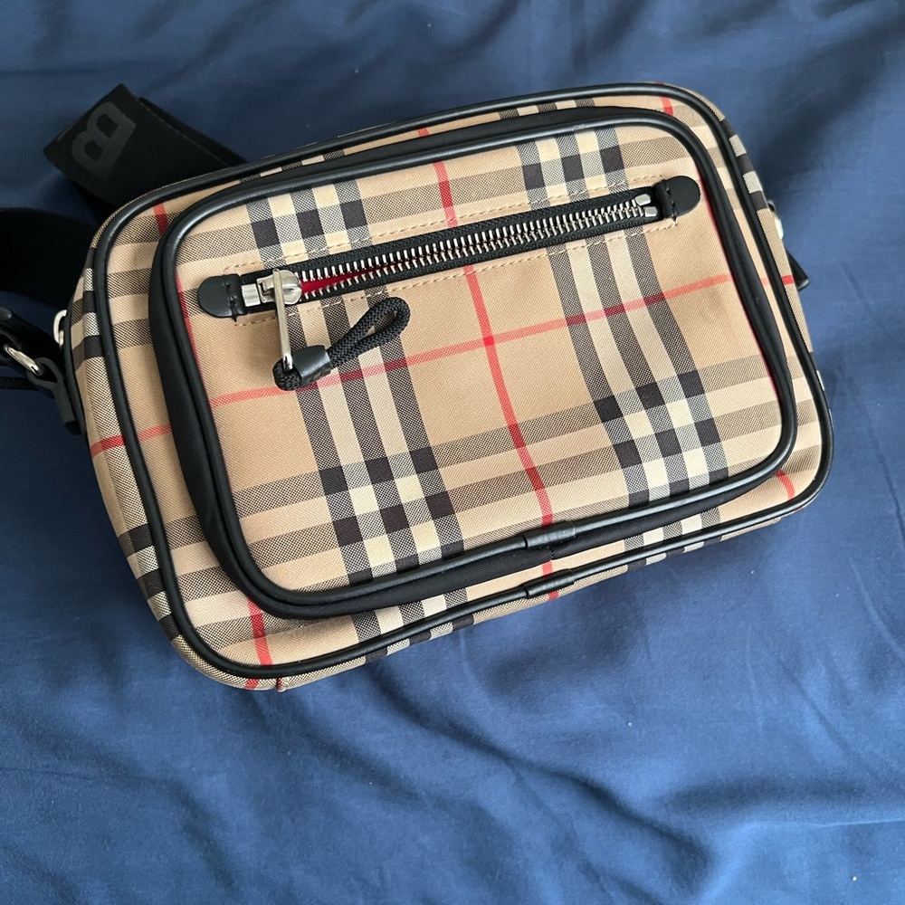 Burberry crossbody bag